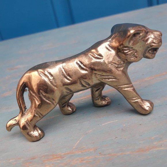Brass Panther Vintage Animal Figurine Mid Century Modern Gold Metal Tiger Lion - Picture 1 of 16